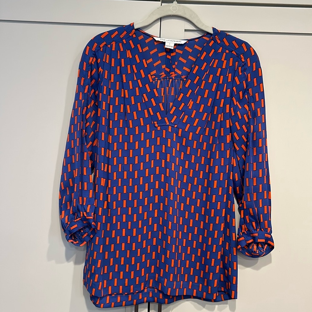 Diane VonFurstenberg Silk Top